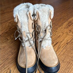 Women's Tan and Black Winter Boots. New! Never wore